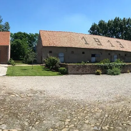 Paardenhof Bed & Breakfast Esquelbecq